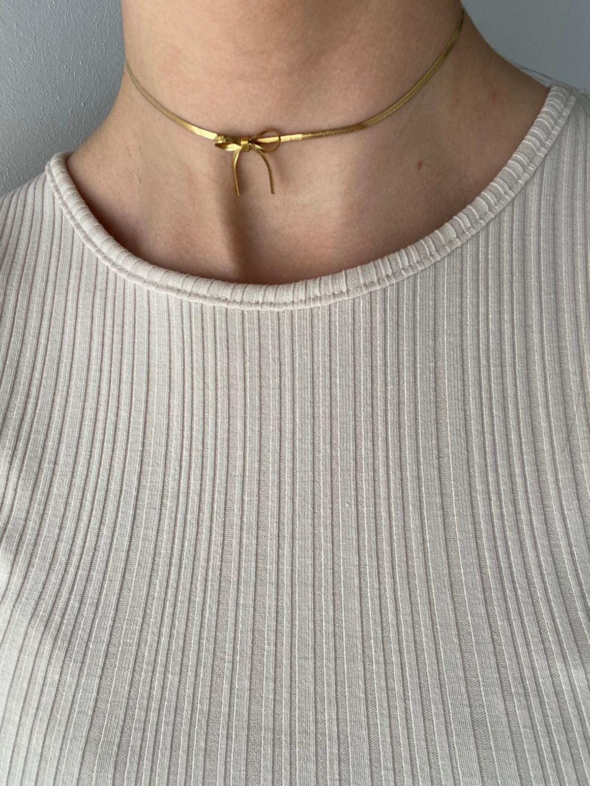 Collana fiocco